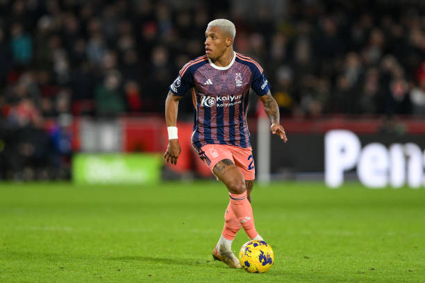 中场调度不 中场调度不